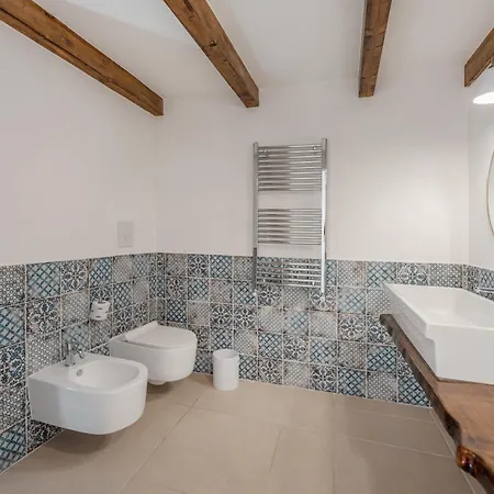 Cala Cala Rooms,restaurant & Farm Experience 4* プロチーダ