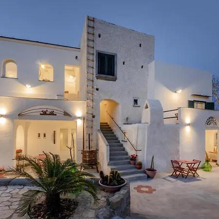 Gasthof Cala Cala Rooms,restaurant & Farm Experience