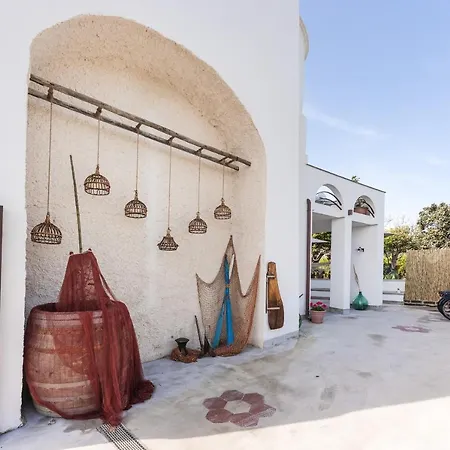 Cala Cala Rooms,restaurant & Farm Experience Procida