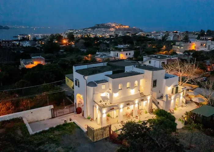 בית הארחה Cala Cala Rooms,restaurant & Farm Experience פרוסידה