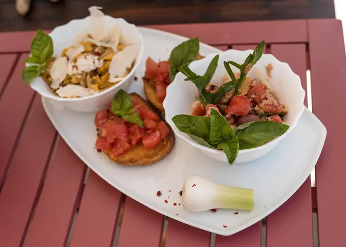 게스트하우스 Cala Cala Rooms,restaurant & Farm Experience 프로치다