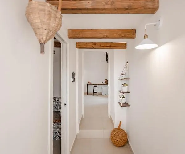 Cala Cala Rooms,restaurant & Farm Experience 4*
