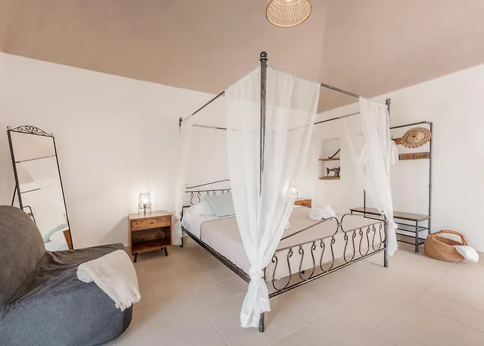 Cala Cala Rooms,restaurant & Farm Experience 게스트하우스 4*
