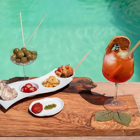 Cala Cala Rooms,restaurant & Farm Experience Guest house Procida
