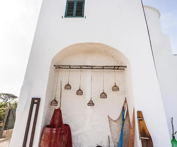 Casa de hóspedes Cala Cala Rooms,restaurant & Farm Experience Procida