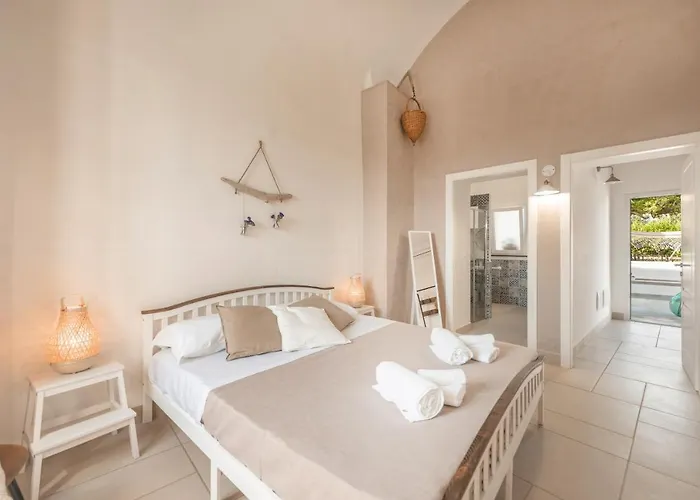 Cala Cala Rooms,restaurant & Farm Experience